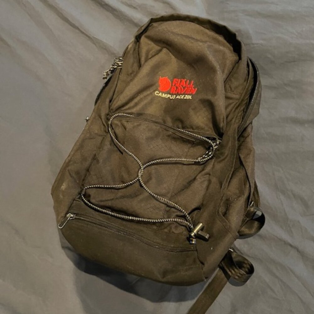 Fjallraven black backpack - campus ace 20L